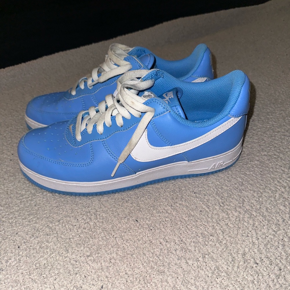 Size 10.5 Carolina Blue Air Force Ones Lightly Worn